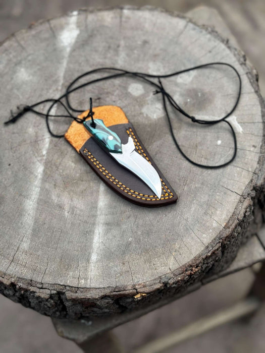 Neck Knife with Leather Sheath – Mini Damascus Pattern Blade | Green Resin Handle | JW SteelCrafts