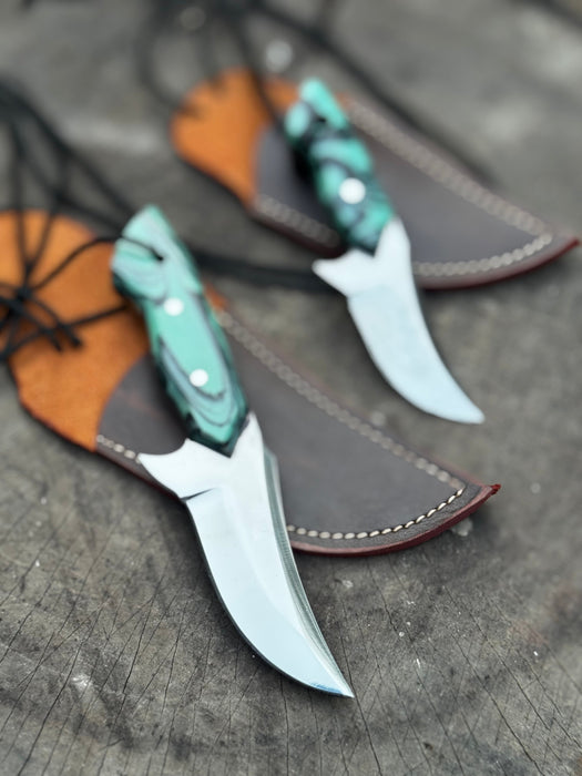 Neck Knife with Leather Sheath – Mini Damascus Pattern Blade | Green Resin Handle | JW SteelCrafts