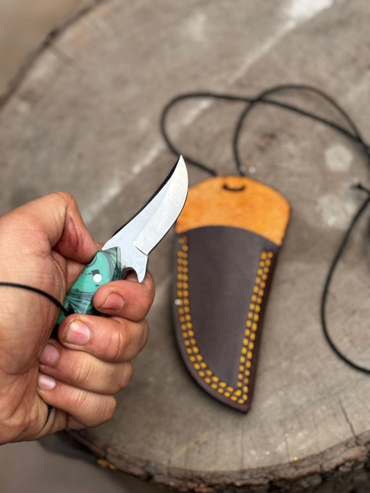 Neck Knife with Leather Sheath – Mini Damascus Pattern Blade | Green Resin Handle | JW SteelCrafts