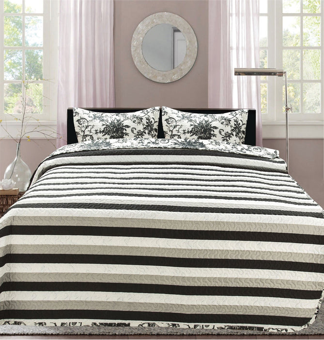 Premius Ruth Vintage Printed Reversible Quilt Set, Black