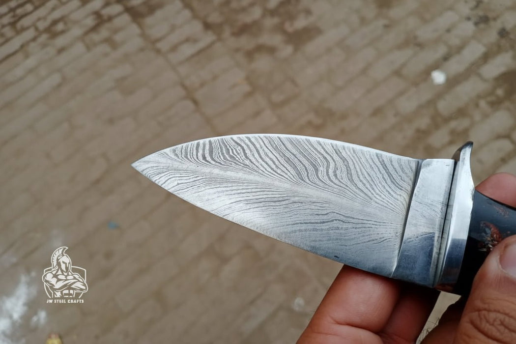 Skinner Knife, Feather Damascus Blade, Resin Handle, Fixed Blade Hunting Knife