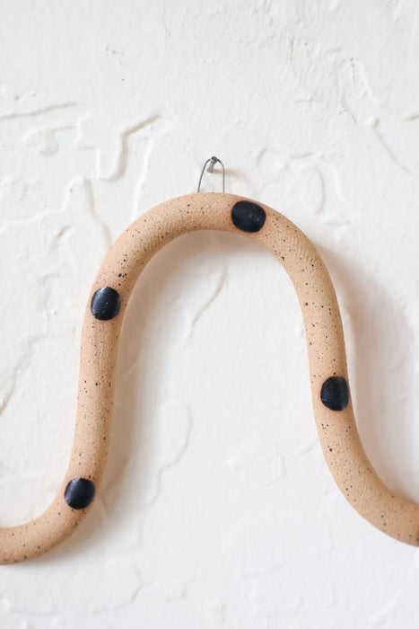 Horizontal Ceramic Wall Snake