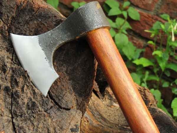 Traditional Bearded Camp Hatchet