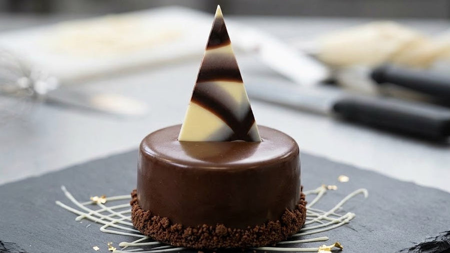 Marble Chocolate Diablo Triangle 290CT | Specialty Food Source