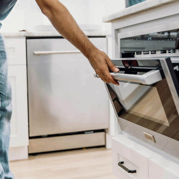 ZLINE 24" Built-in Convection Microwave Oven, DuraSnow, MWO-24-SS