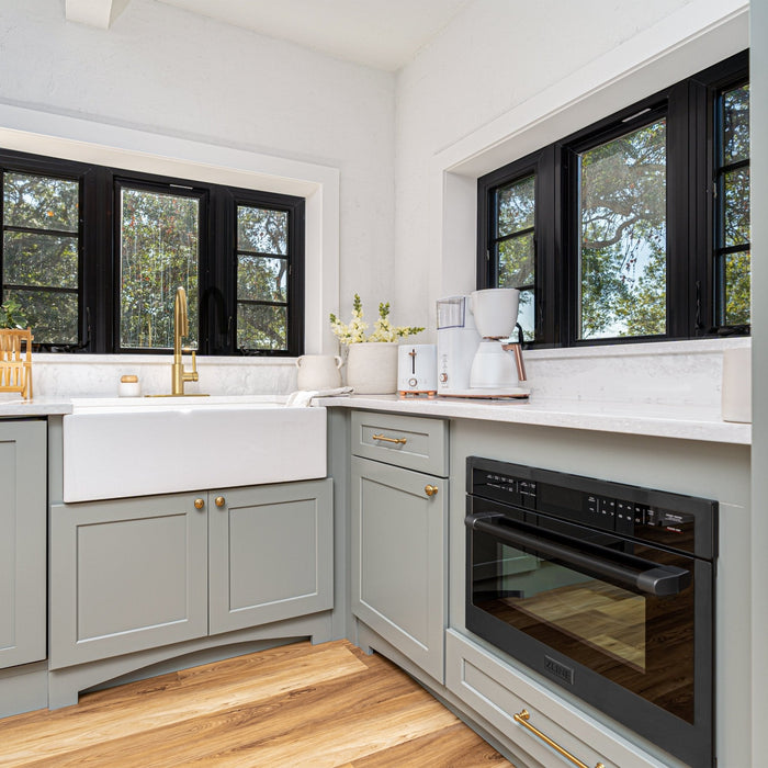 ZLINE 24" Convection Microwave, Black Stainless, MWO-24-BS